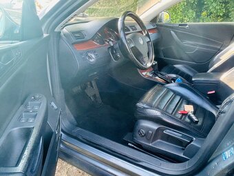 Sprzedam VWPassat2,0l Benzyna Automat z2006r. - 6