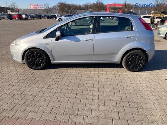 Grande Punto 1.2 - 6