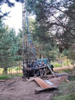 Wiertnica do studni ZIŁ 131 ЗиЛ URB 2,5a - 6