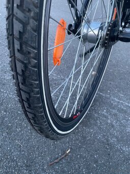 Rower powystawowy elektryczny jak nowy bateria 36v kola 28 - 6