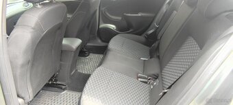 Opel Astra Sports Tourer kombi 1.4, benzyna, manual - 6