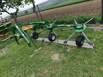 Przewracarka Hydrauliczna do siana STOLL Hydro Z550 - 6