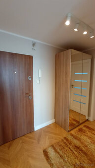 Ładne 2 pokojowe z oddzielną kuchnią - 44m2 - 6