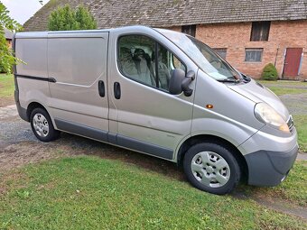 Opel vivaro - 6