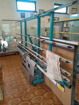 ponukam na predaj zostatok skla a zrkadiel a naradia - 6