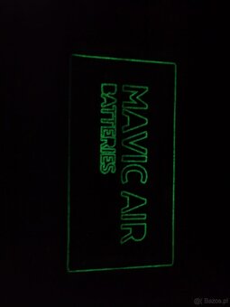 Organizer na baterie DJI Mavic Air – świeci w ciemności (pok - 6