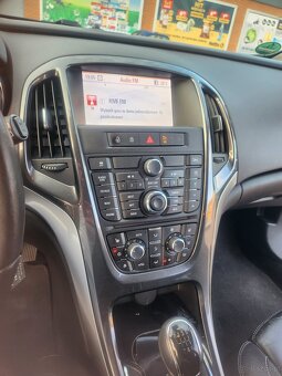 Astra Sports Tourer - 6