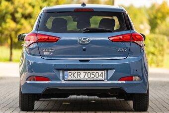 HYUNDAI i20 - 6