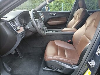Sprzedam Volvo XC60 T5 AWD 4x4 Momentum - 6
