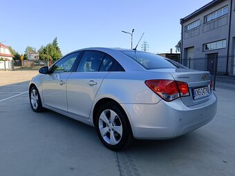 Sprzedam pięknego Chevroleta Cruze 2012 rok 2.0d ładny stan - 6