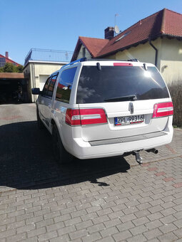 Lincoln Navigator Super luksusowy Lincoln Navigator 5.4 l. L - 6