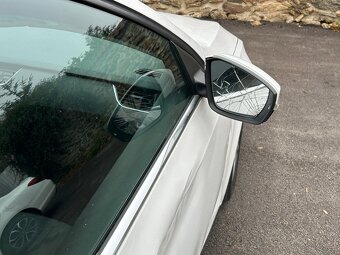 Škoda Superb 2.0 TDI 110 kW DSG - 6