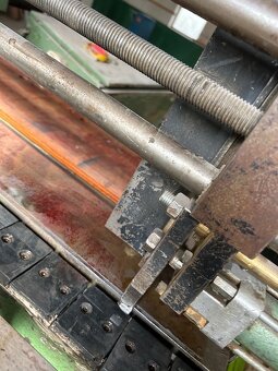 Uniwersalny podajnik elementów do maszyny z magazynkiem - 6