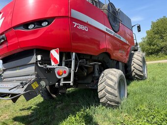 Kombajn zbożowy Massey Ferguson Cenyora 7380 rok prod. 2015 - 6