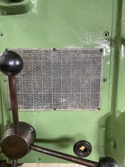 Wiertarka stołowa z posuwem - 6