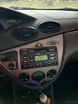 Ford Focus mk1 - 6