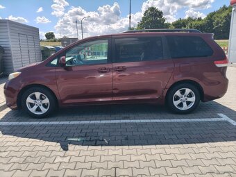Sienna 3.5 benzyna 8 Osobowy automat okazja - 6