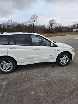 Ssangyong Kyron - 6