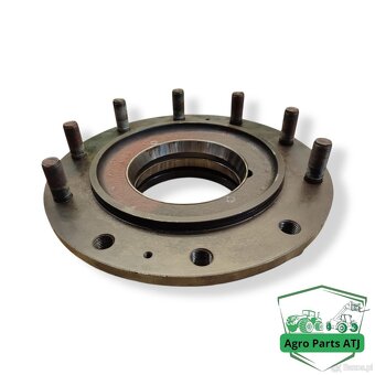 Piasta koła 18A13 87416108 CASE 580 - 6