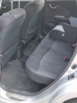 Honda JAZZ 1.4 - 6