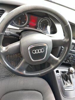 Audi A4 8b - 6