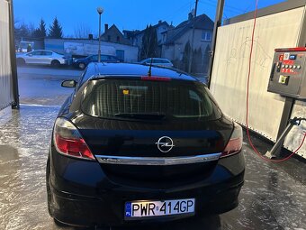 Opel astra GTC 2009r 1,9 cdti - 6