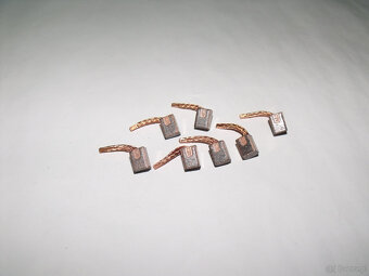 Szczotki do rozrusznika , wymiary 7x14x14mm - 6
