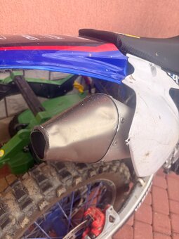 Yamaha yzf250 - 6