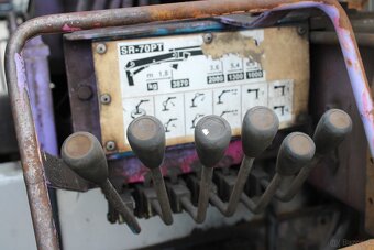 Liaz 18.23, NJ SR-70 PT RAMIĘ HYDRAULICZNE, LATARNIE - 6