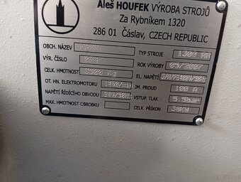 Szlifierke szerokotasmowa. - 6