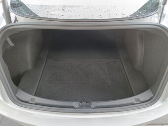 2022 Tesla Model 3 - 6