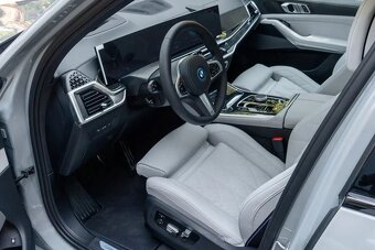 2025 BMW X5 50e xDrive M SPORT Hybrid - 6