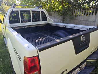 Nissan Navara 2.5 4x4 Diesel 190KM | Podniesione zawieszenie - 6