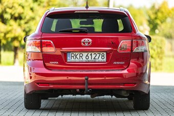 Toyota AVENSIS - 6