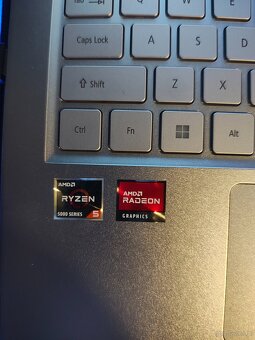 Sprzedam Laptop Acer Swift 3 Srebrny - 6