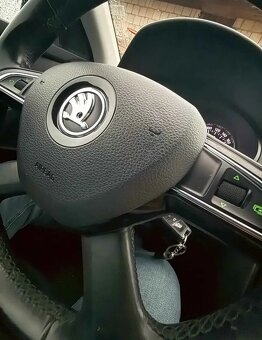 Skoda Octavia III - 6