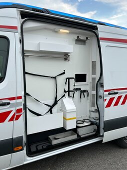 Mercedes-Benz Sprinter 3.0 CDI - Ambulans / Karetka - 6
