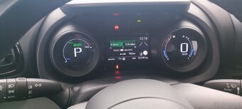 Toyota Yaris Hybrid 1.5 Comfort z 2021. Przebieg 33 750 km. - 6
