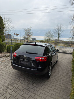 Seat Ibiza combi 1,4 16V pelna opcja model 2012 - 6