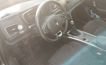 Sprzedam Renault Megane sedan - 6