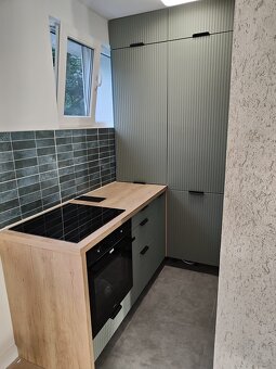 2 pokoje,32m2,balkon, III p., po remoncie. Os. Kaliniec - 6