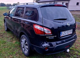 Nissan Qashqai +2 - 6