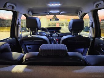 Renault Scenic 3 - 2011r 1.4Tce Bose - 6