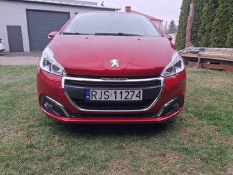 Peugeot 208 - 6