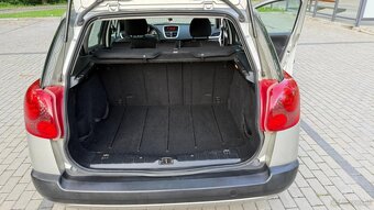 Peugeot 207 SW 16 HDI 2008 rok - 6