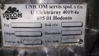 Zbiorniki UNICOM stojące o pojemności 3.500 L - 6