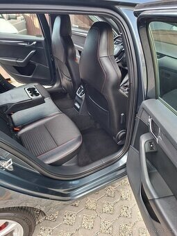 Szkoda Octavia 3 VRS 2,0 tdi 135kw manual - 6