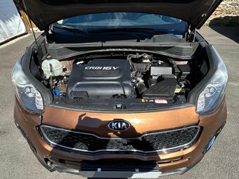 Kia Sportage 2.0 CRDi 4x4 - 6