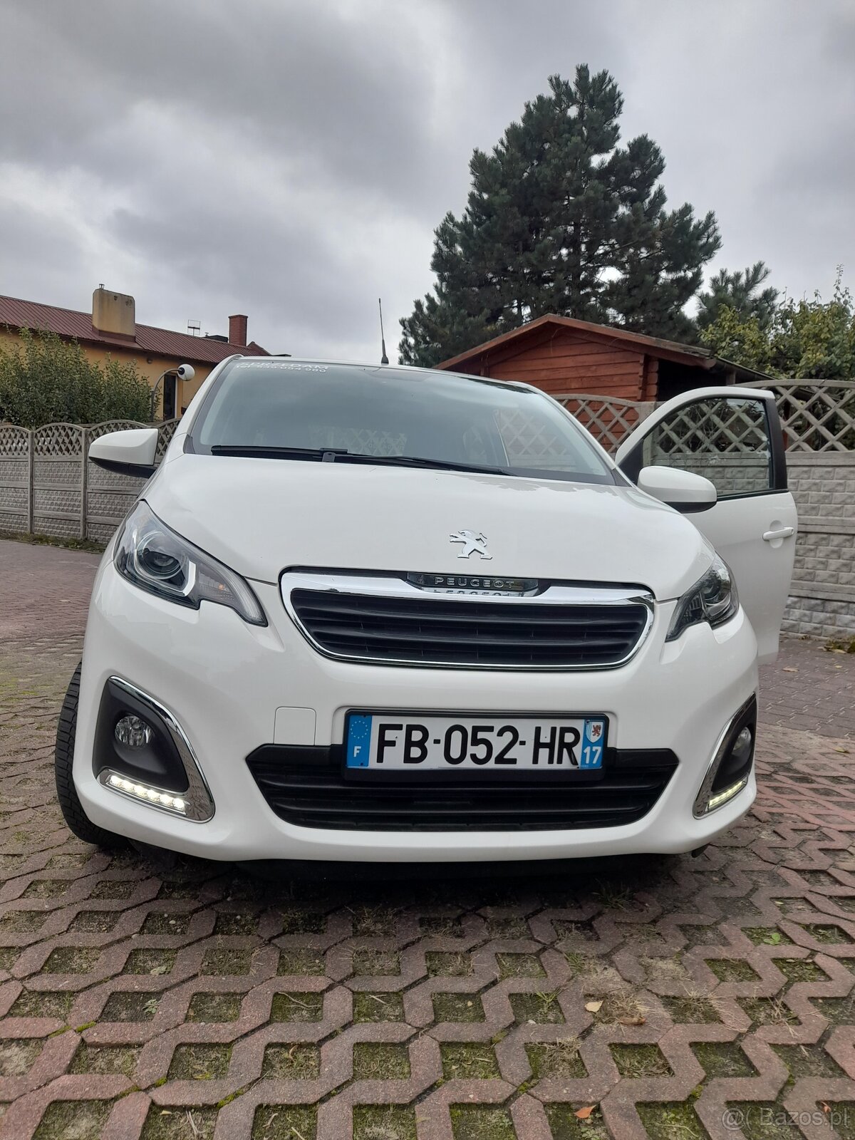 Peugeot 108 1,0 benzyna - 7