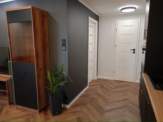 Sprzedam mieszkanie po generalnym remoncie - 7